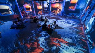 <span class="highlight">Дигитална</span> изложба в София представя живота на 11 личности с увреждания, променили света