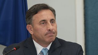 Румен Спецов: Спекулации са твърденията, че рекламирам магазините на Пеевски