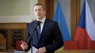 Украински вицепремиер е обвинен в участие в корупционна схема