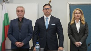 Регулаторите притискат търговци да доказват добросъвестност и изискват куп детайли за бизнеса им
