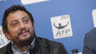 Председателят на федерацията <span class="highlight">по</span> <span class="highlight">тенис</span> ще се кандидатира за президент на ITF
