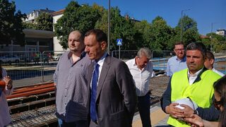 Кръстовището на булевардите "Стамболийски" и "Вардар" се затваря до края на август