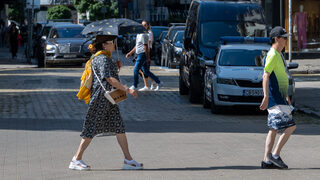В почти цялата страна е в сила <span class="highlight">оранжев</span> код за опасни горещини