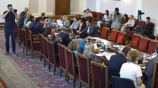 Комисията <span class="highlight">по</span> <span class="highlight">правни</span> <span class="highlight">въпроси</span> прие завишени наказания за пияни и дрогирани шофьори (видео)