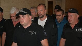 Апелативният съд решава окончателно дали да остави в ареста кмета на Варна