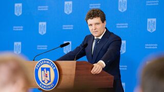 Румънският президент ще обсъди в Берлин помощта за Украйна и Молдова