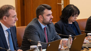 Външното министерство опроверга твърдения на говорителя на Кремъл