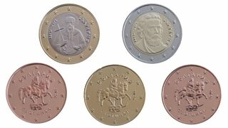 БНБ вече сече българските евромонети