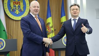 Желязков: Отношението към българската общност е основополагащо за двустранните <span class="highlight">отношения</span> с Молдова