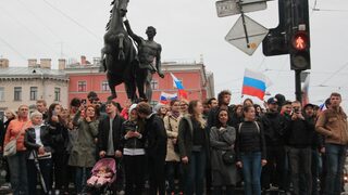 Украйна атакува с дронове Санкт Петербург, Путин отмени военен парад