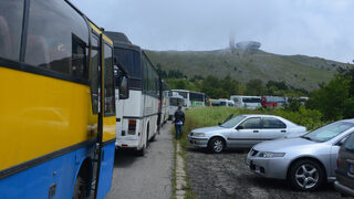 Заради събора на левицата утре от 8 до 14.30 ч. се затваря за камиони и автобуси проходът "Шипка"