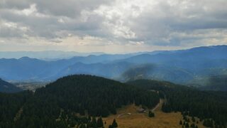 Днес ще е малко по-топло от вчера, може да превали в планините