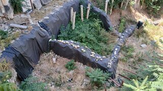 Фотогалерия: Римски <span class="highlight">амфитеатър</span> "с отпаднала необходимост" и още имоти за продан