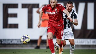 Национал на Косово беше <span class="highlight">отстранен</span> от първия отбор на ЦСКА