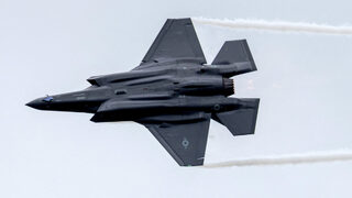 Испания се отказа да купува F-35, ще похарчи парите за самолети в Европа