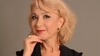 Кремена Димитрова: Който владее информацията, владее света