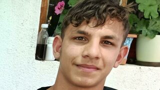 Полицията издирва изчезнал в понеделник във Варна младеж