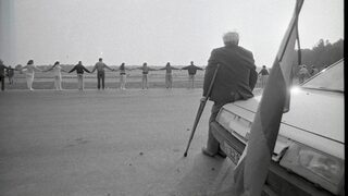История в снимка: Ден в памет на жертвите на престъпленията на сталинизма и нацизма