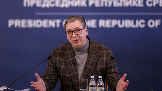 Сърбия ограничава колко да се печели от храни и кредити