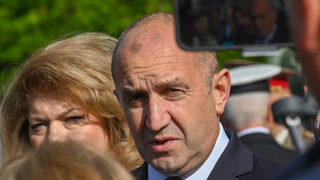 Радев: 140 години след Съединението българите отново се жалват от деребеите