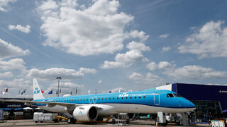 KLM анулирa 100 полета за сряда заради стачка