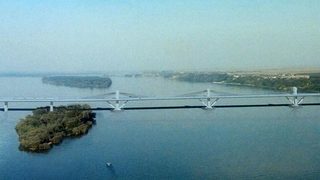 Допълнителни 5.5 млн. евро ще получи надзорникът по изграждането на Дунав мост 2