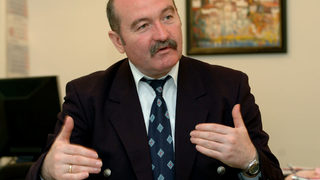 "Български пощи" преговаря за отваряне на мрежата си 