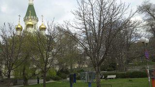 София може да размени Халите срещу градината до Руската църква