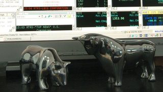 Индексите на БФБ вече губят близо 2%