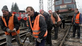 Подготвя се промяна в наредбата за заплатите в държавните фирми