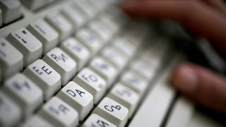 Киберпрестъпници са откраднали близо 80 млн. долара от банки по цял свят