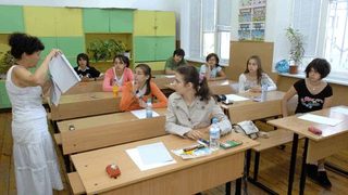 Седмокласниците имат беден речник