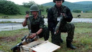 Погреби на края на града