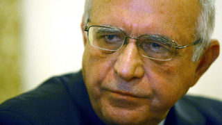 <span class="highlight">Евгени</span> <span class="highlight">Чачев</span>: Законодателната дейност на правителството генерира корупция