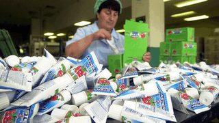Акционери на "Арома" обжалват действията на съдебния изпълнител