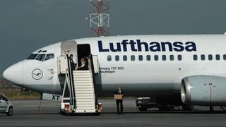 Lufthansa, <span class="highlight">TUI</span> Travel и Thomas Cook започнаха преговори за сливане