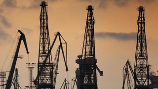 Чужди фирми на опашка за концесията на бъдещ контейнерен терминал