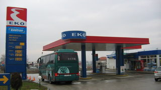 Hellenic Petroleum продава дял от либийските си находища