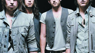 Kings Of Leon за секса, алкохола и рокендрола
