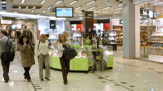 Множеството проекти за молове изострят конкуренцията за привличане на наематели