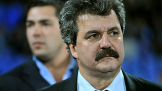 <span class="highlight">Тодор</span> Батков със "Стара планина" на млади години