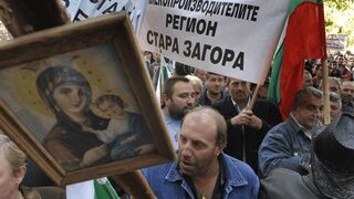 Фотогалерия - Протест на животновъди пред Министерството на земеделието