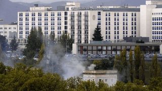 Кола-бомба избухна в Навара