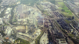AncelorMittal спира мощности в Румъния заради липса на поръчки