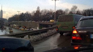 <span class="highlight">Сутрешен</span> <span class="highlight">трафик</span>