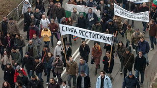 Студенти и синдикалисти се разграничиха от протеста утре