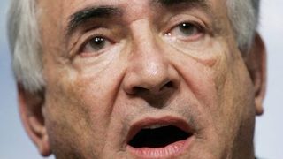 "Блумбърг": МВФ решава за първата си облигационна емисия