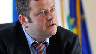 Даваме парцел за голямо софийско гробище на магистрала "Тракия"