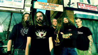 In Flames и Dream Theater с концерти у нас