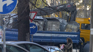 Кметът Борисов е готов да изнася боклука на гръб